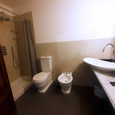 Casa de hóspedes De Benedetti Sarzana